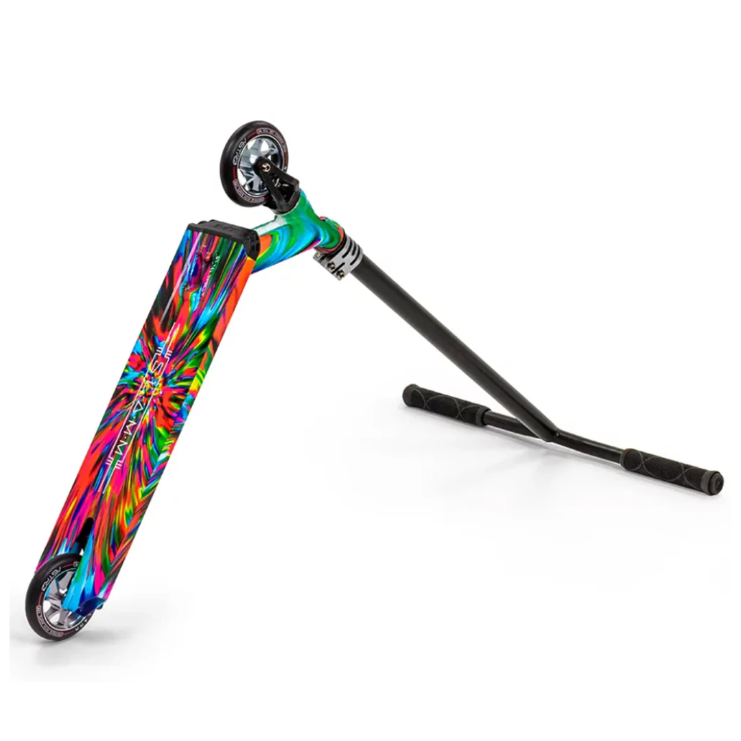 Slamm Strobe II Rainbow Scooter