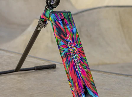 Slamm Strobe II Rainbow Scooter