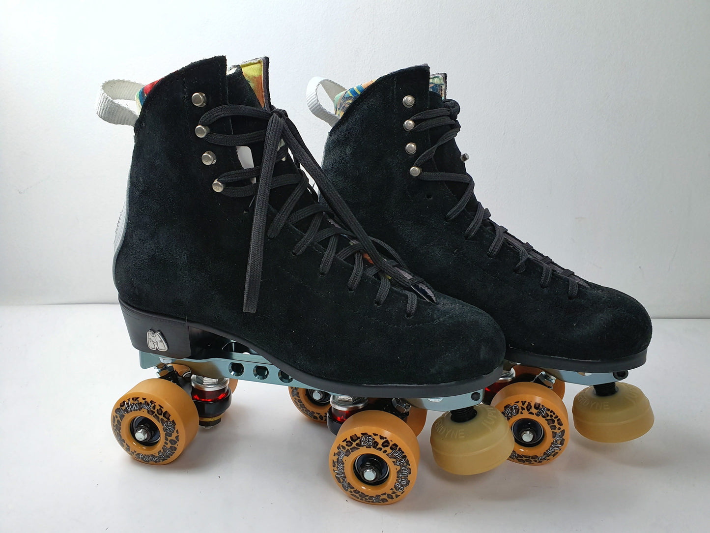 Moxi Jack Skate Black (w Reactor Pro)