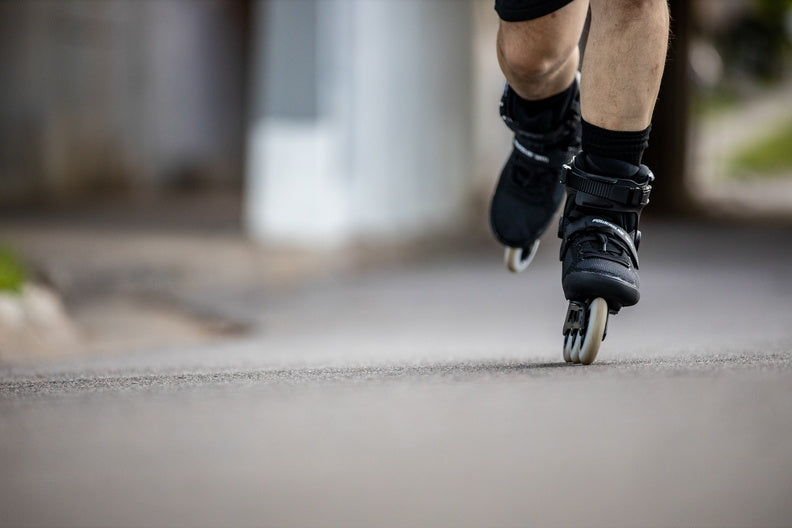 Powerslide Swell 100mm Lite Black II Inlineskates
