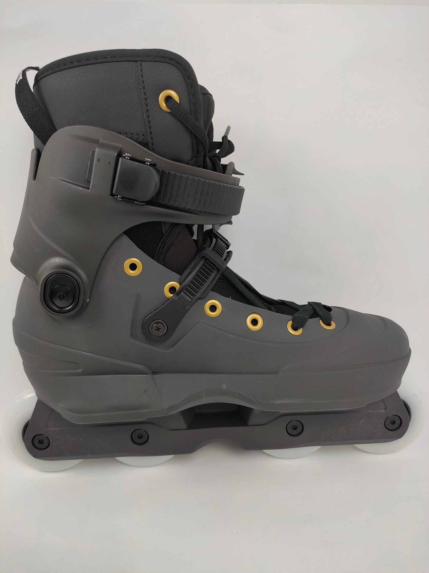 USD Aeon 80 Gold Logo Aggressive Inline Skates